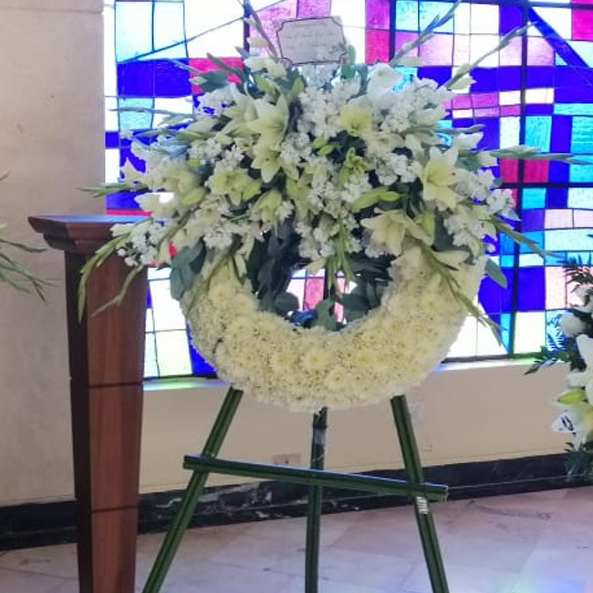 Corona Para Sentidas Condolencias Luz Eterna