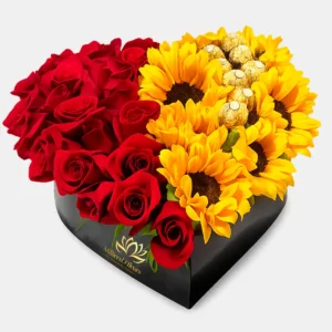 Arreglo floral en forma de corazón con rosas rojas y girasoles en Guayaquil.